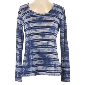 🌺 Retro-ology Blue Tie Dye Stripe Long Sleeve Top Women’s Size S Scoop Neck Soft